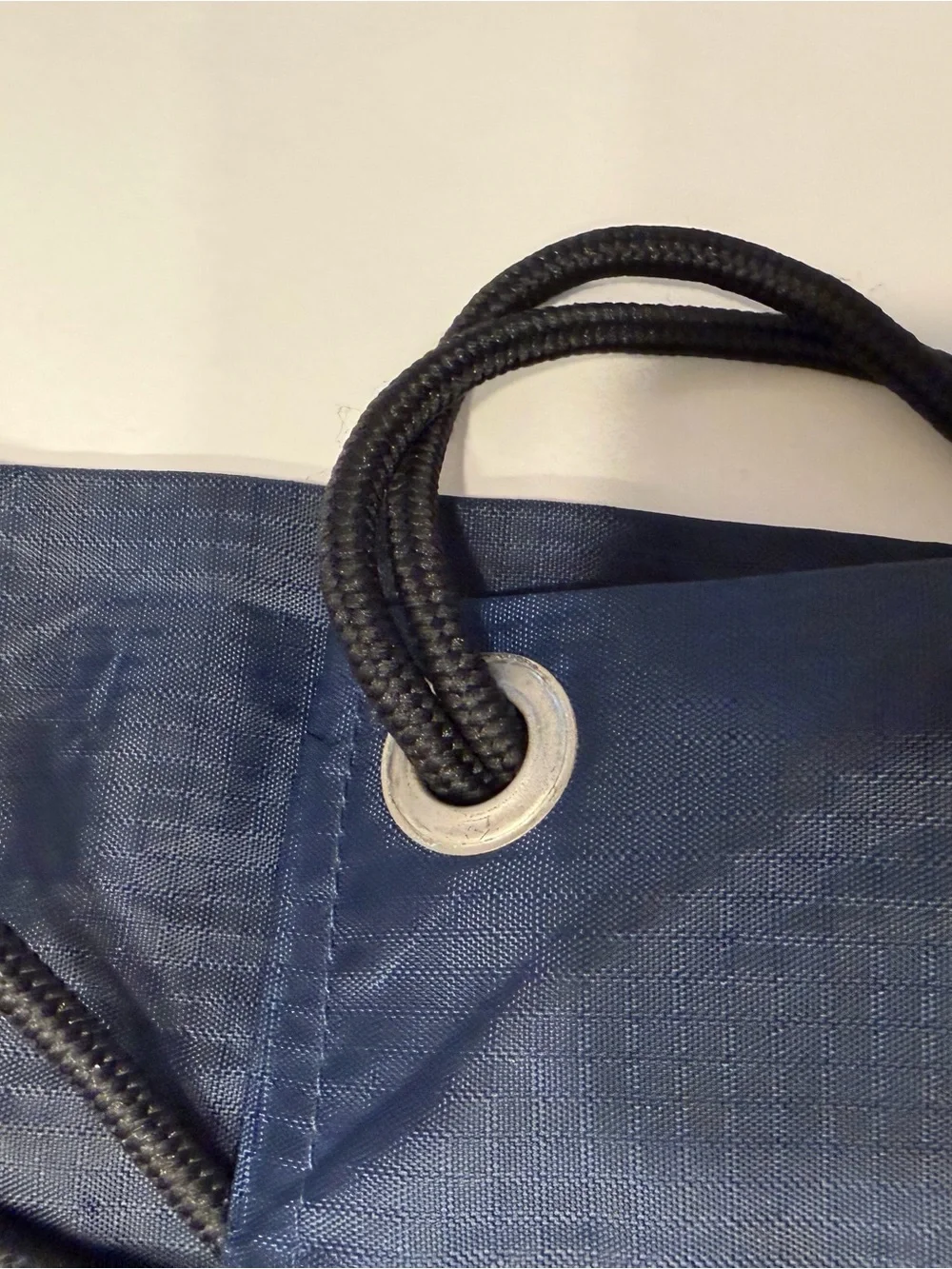 Geckobrands Waterproof 10L Pack - Navy and Lime